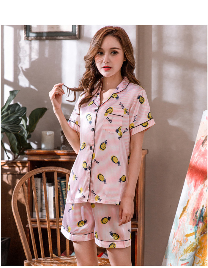Bộ pijama short vải phi nền sọc hồng in trái thơm size 5XL