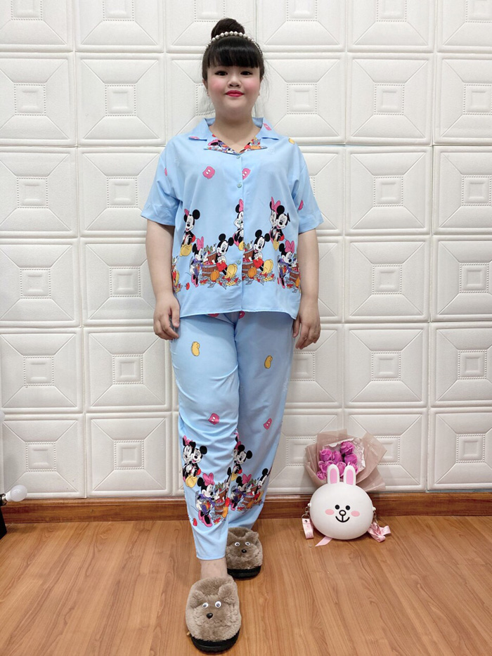 Bộ pijama vải quần dài áo tay ngắn màu xanh da trời hình couple Mickey size lớn