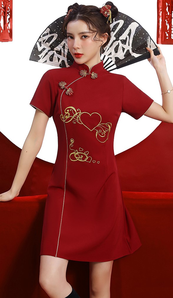 Đầm kiểu sườn xám màu đỏ thêu trái tim 5310 size lớn