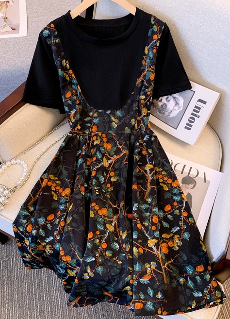 Đầm kiểu yếm thun đen phối vải hoa 10999 size lớn
